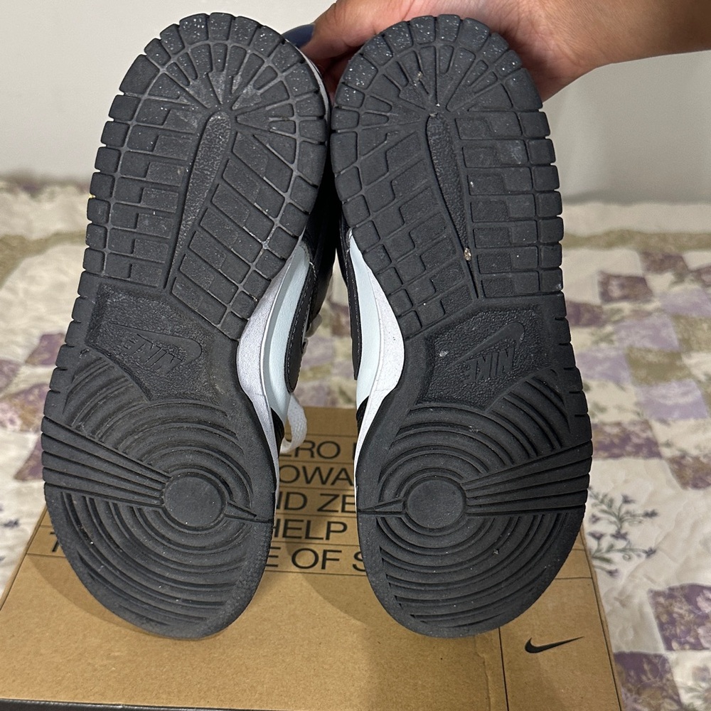 4.5 Y/Womens 6  Nike Dunk Low - Picture 3 of 6